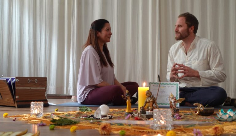 Unterricht in der Yogalehrer-Ausbildung