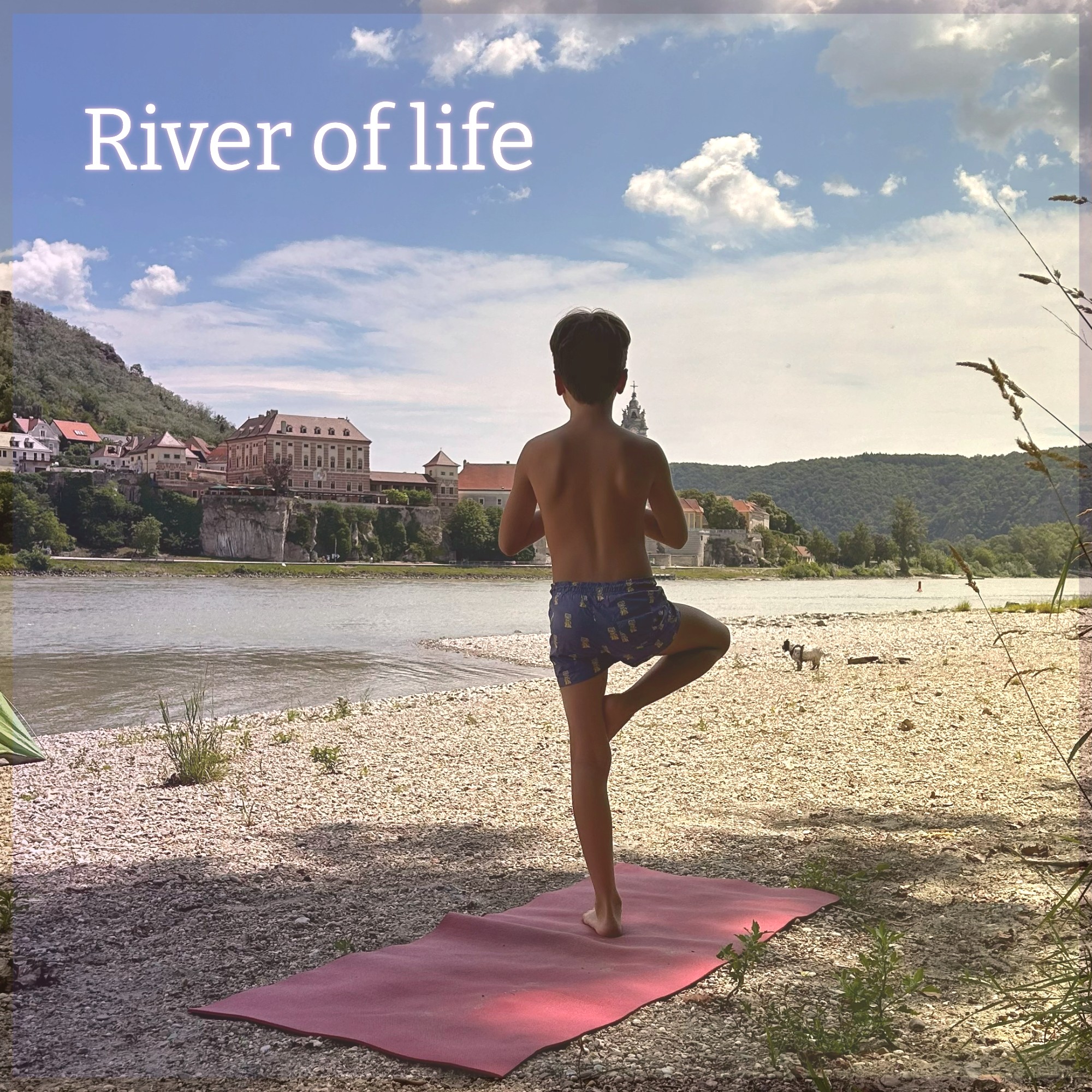 child does yoga donau wachau