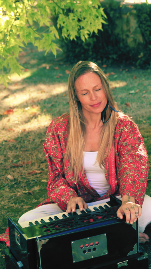 emmanuelle sound yoga and tantra